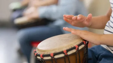 Muzyka, która wychodzi z obrazu - rodzinne odkrywanie dźwięków