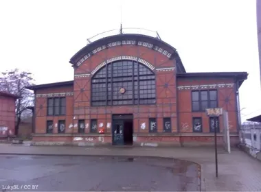 Kakauszale w Rudzie Śląskiej łączą targi, poezję i muzykę w Stacji Biblioteka