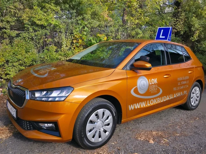 Grafika promocyjna wydarzenia Kurs kat. B od 17 roku życia — start 16 marca