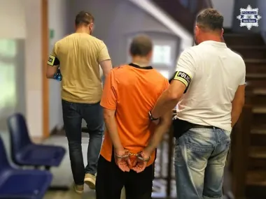 Ruda Śląska: kilka godzin i zatrzymanie po serii kradzieży alkoholu