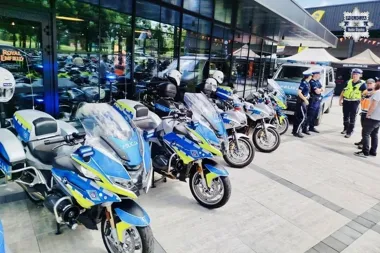 Policyjne motocykle na American Day 2026 - padł ważny apel do kierowców
